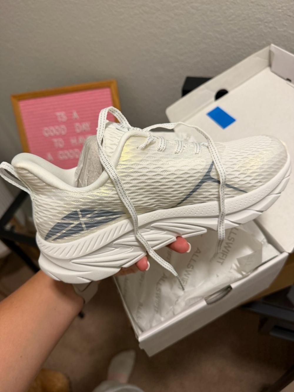 Women's All-White Lightweight Mesh Sneakers